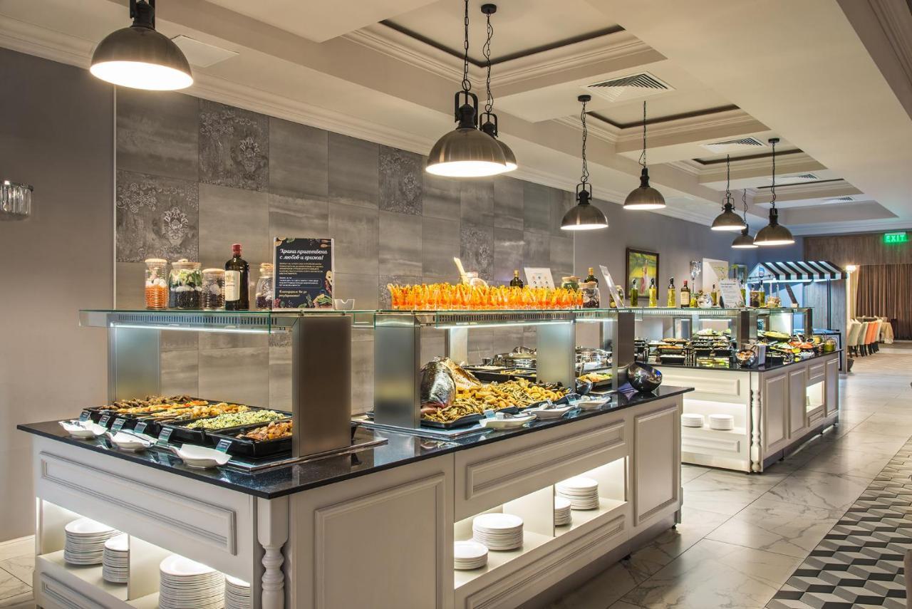 Casa Di Fiore Spa And Medical Hotel, Mineral Pools & Private Beach Kranevo Bagian luar foto Buffet at a hotel