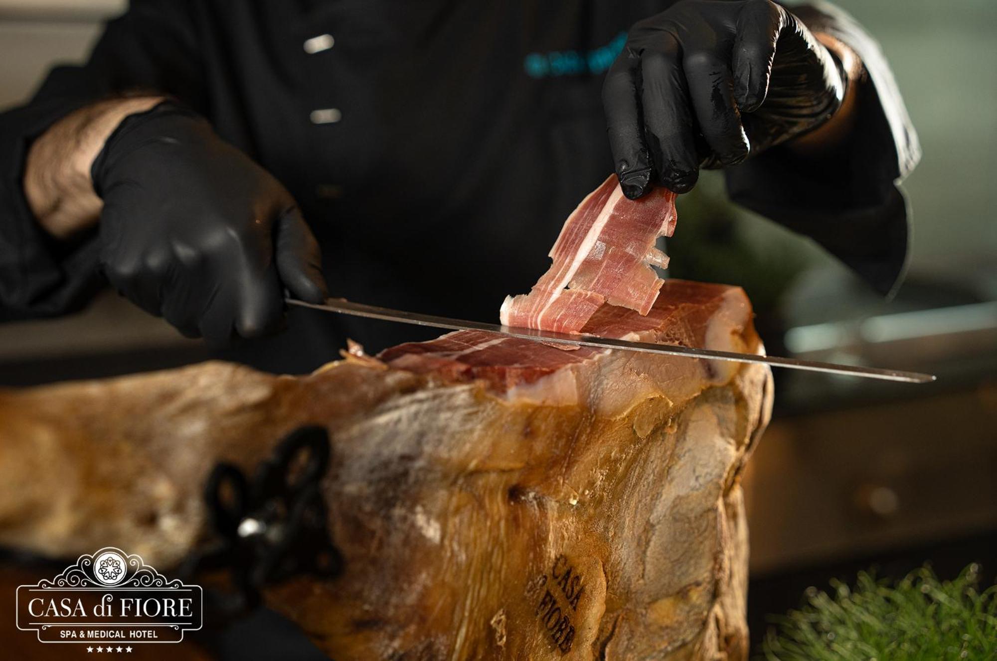 Casa Di Fiore Spa And Medical Hotel, Mineral Pools & Private Beach Kranevo Bagian luar foto Slicing ham