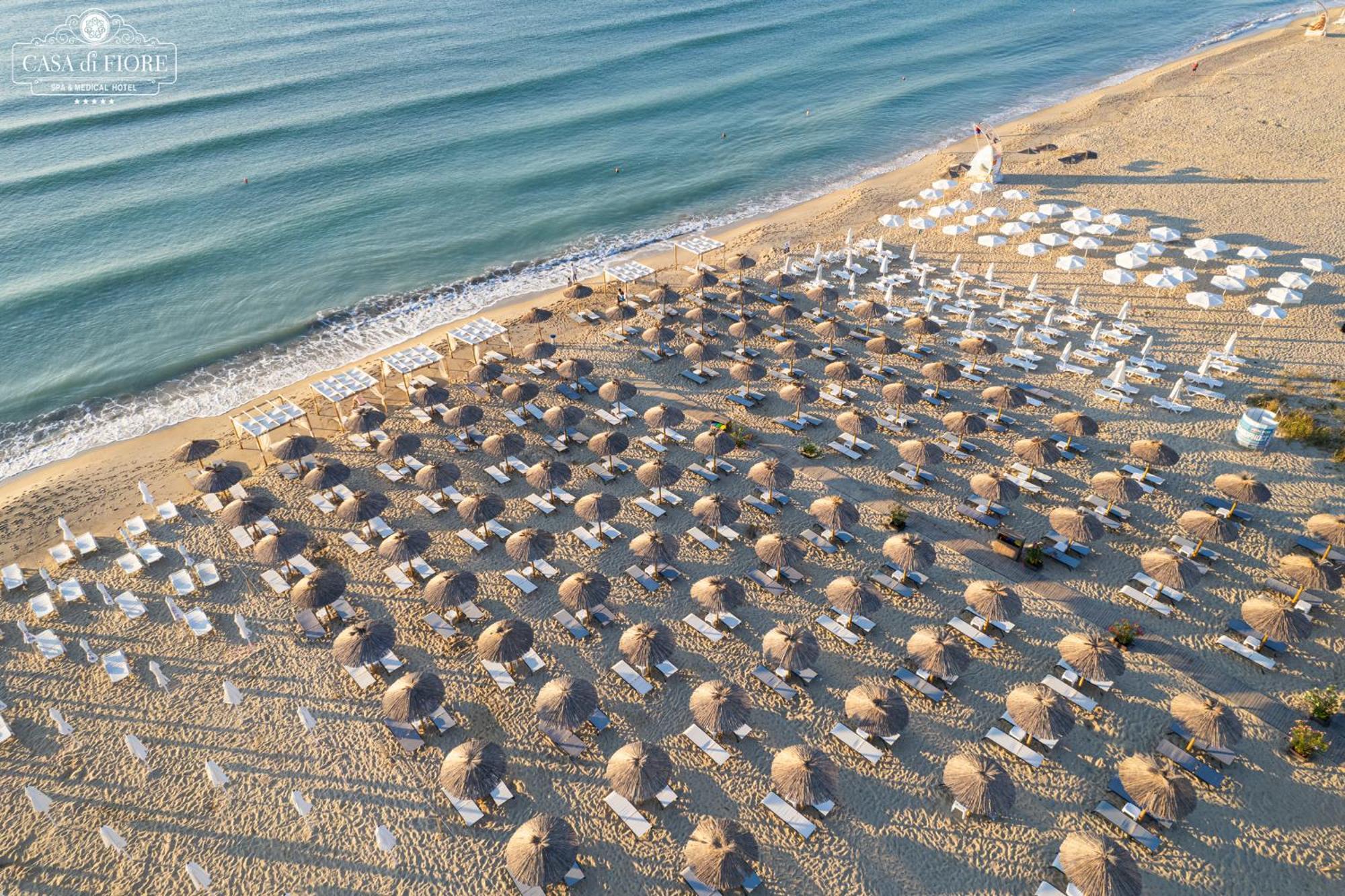 Casa Di Fiore Spa And Medical Hotel, Mineral Pools & Private Beach Kranevo Bagian luar foto Aerial view of the beach