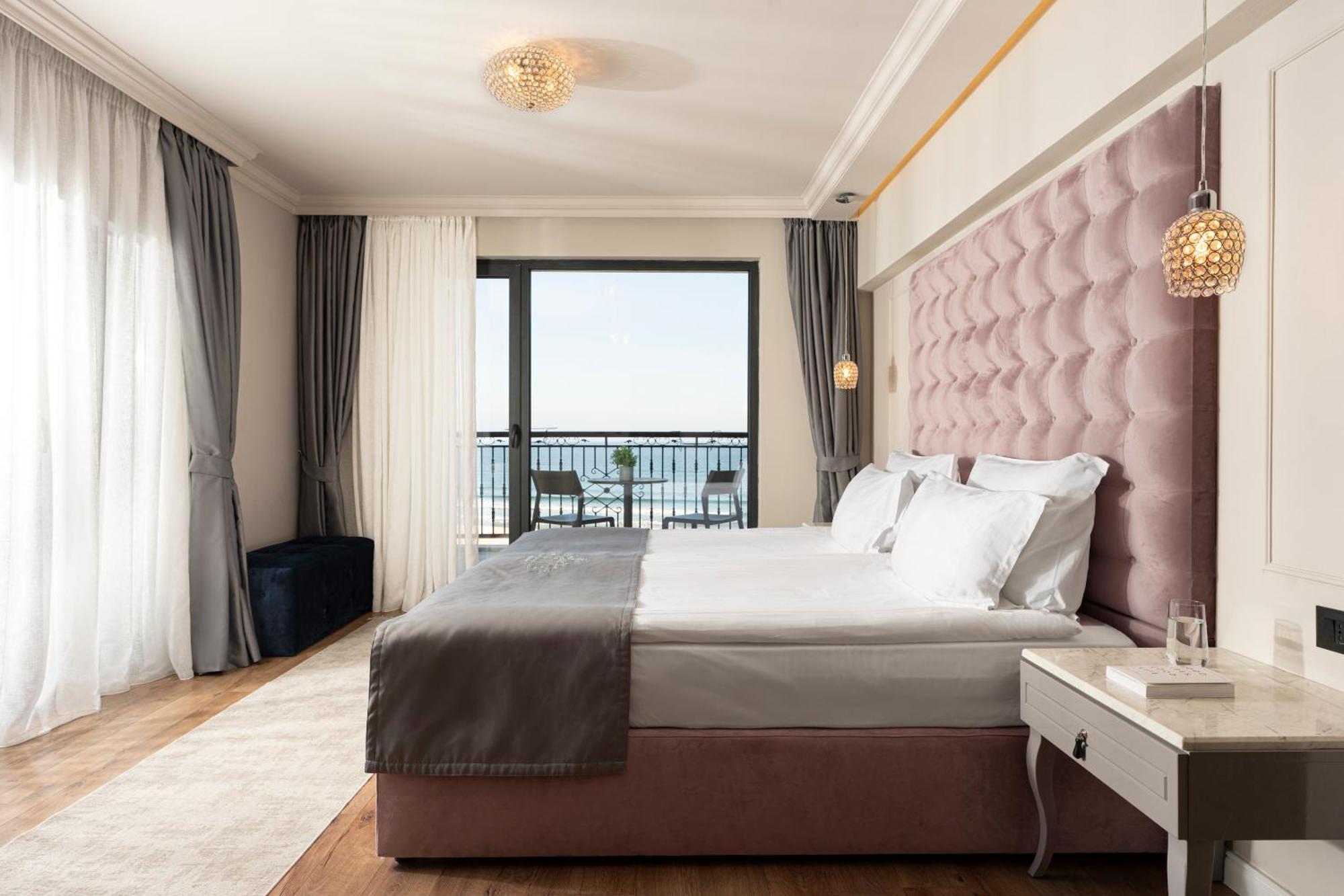 Casa Di Fiore Spa And Medical Hotel, Mineral Pools & Private Beach Kranevo Bagian luar foto Deluxe room